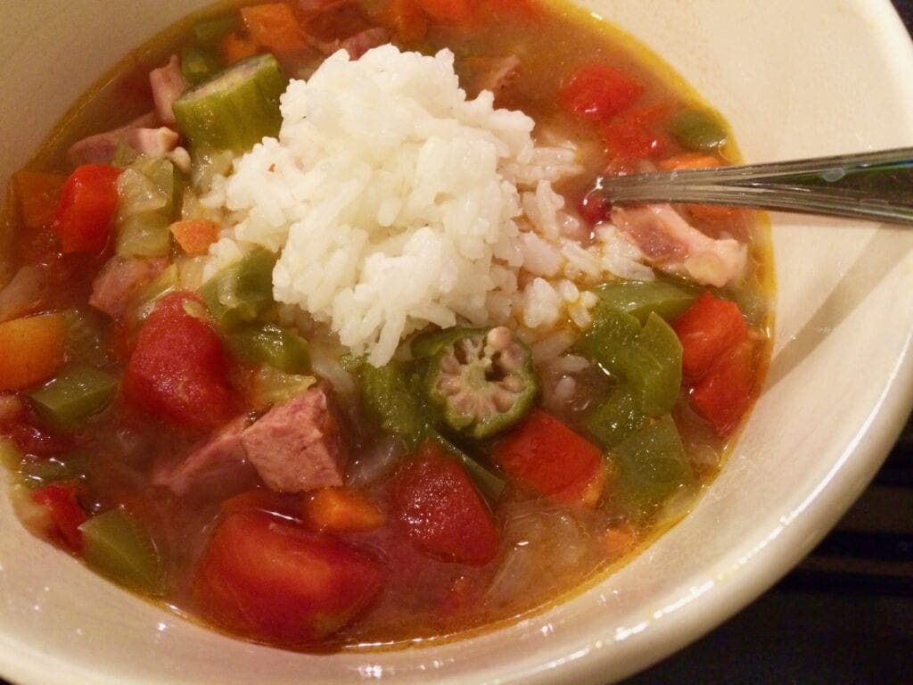An easy gumbo recipe with rice and vegetables.