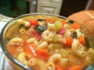 a bowl of Minestrone soup