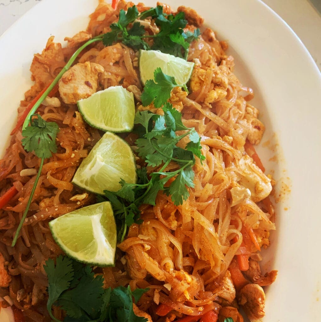 a plate of Chicken Pad Thai